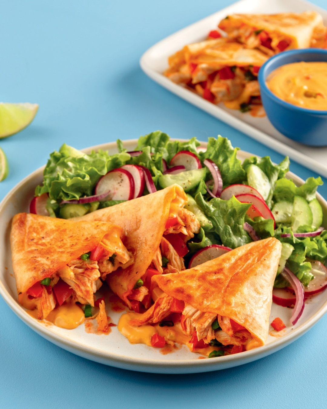 Mini-crunchwraps au poulet effiloché